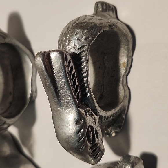 Napkin Rings set of 6 Easter Themed - Picture 4 of 9